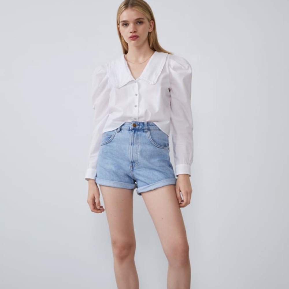 NWOT Denim mom shorts